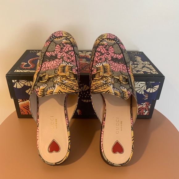 Gucci Shoes - Gucci Princeton Bengal Leather Slides